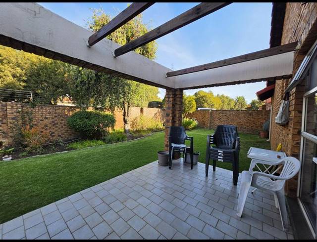 3 BEDROOM TOWNHOUSE FOR SALE IN RANDHART